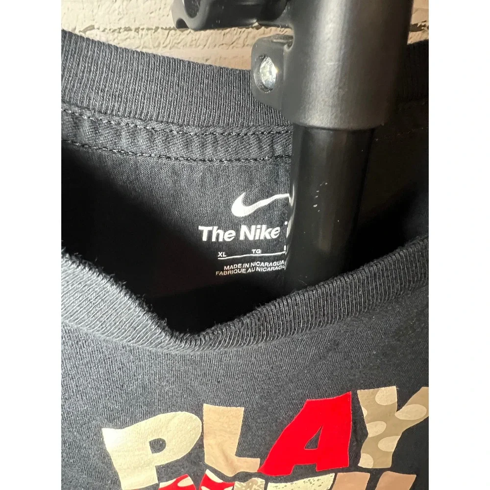 Nike graphic tee